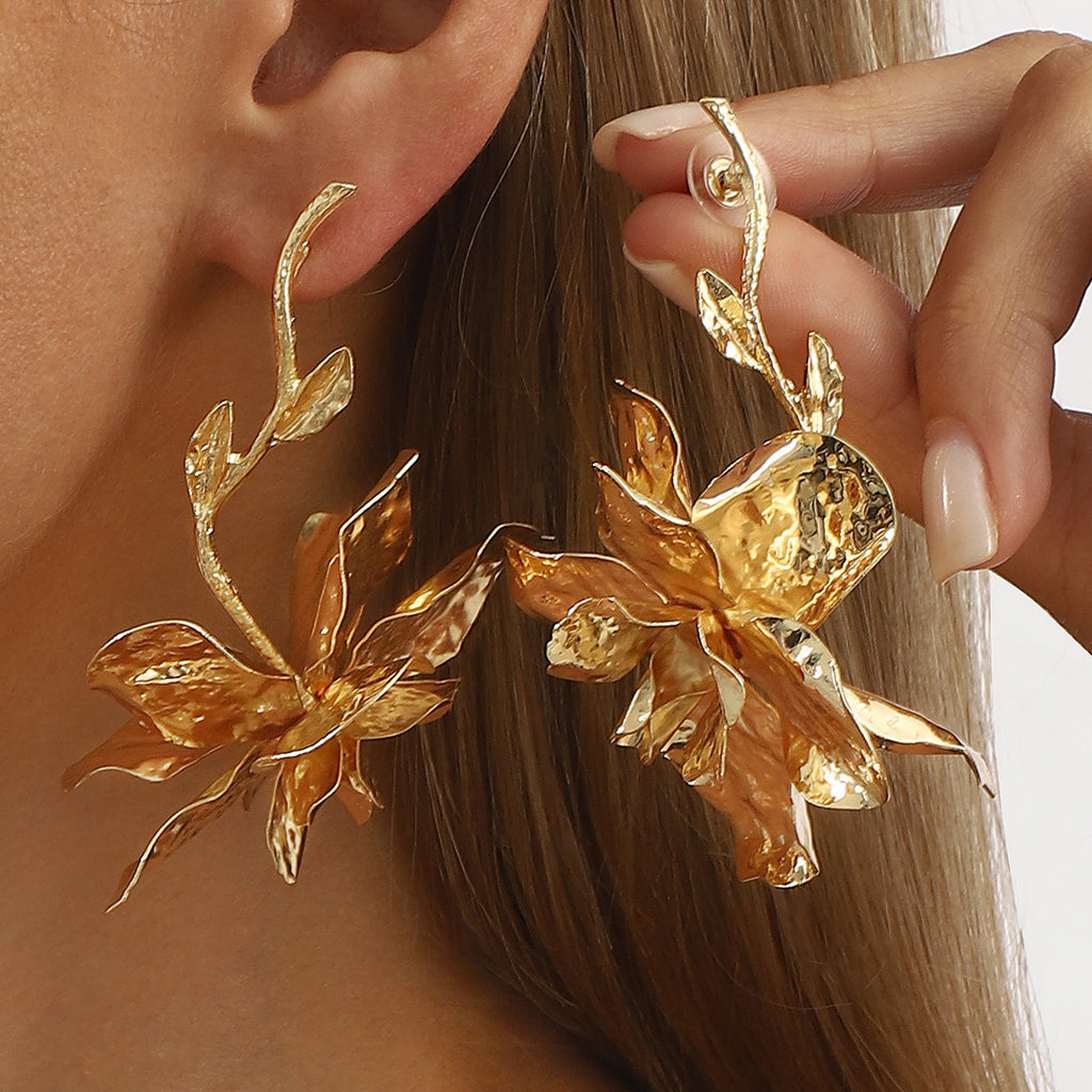 Retro Floral Earrings