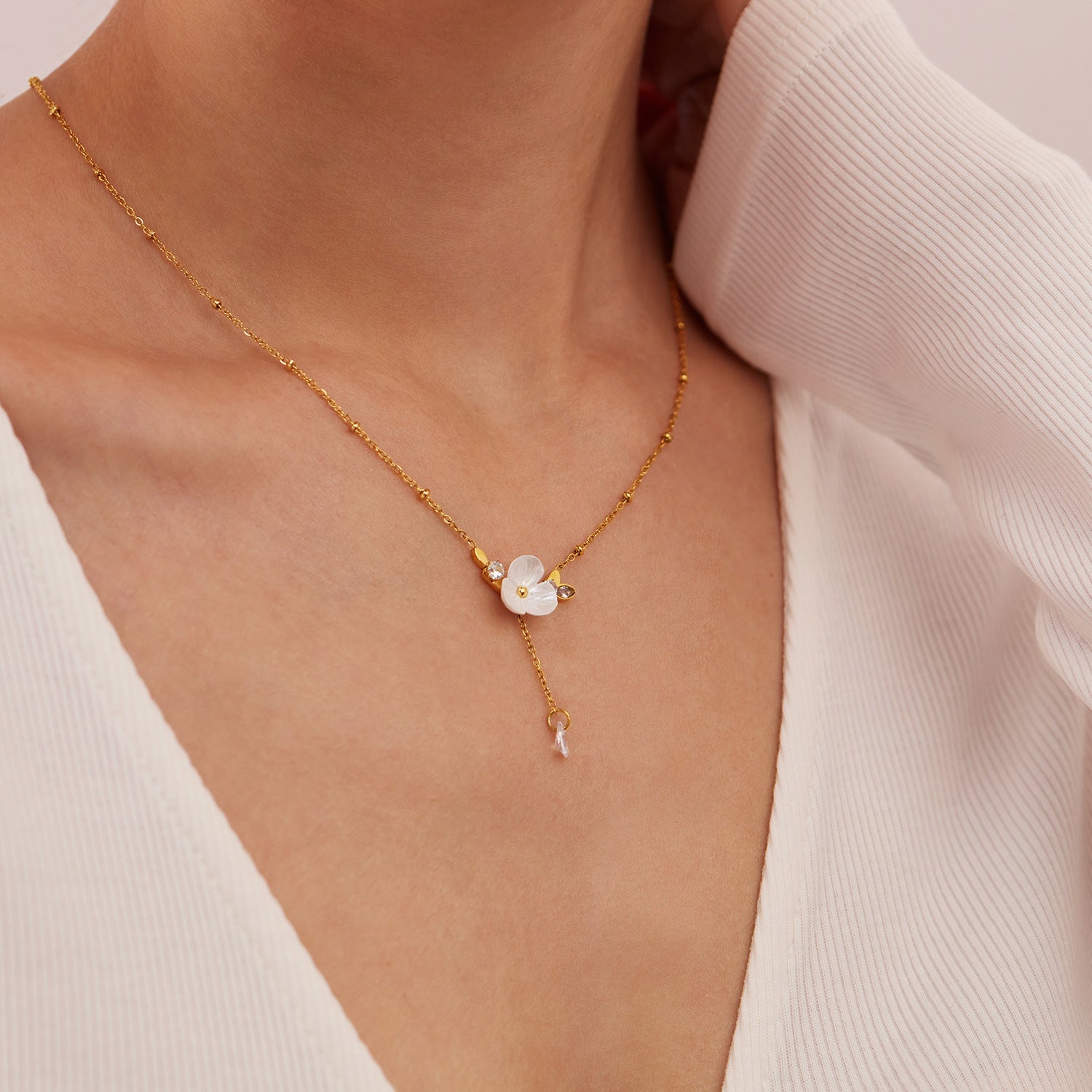 Camellia Grace Necklace