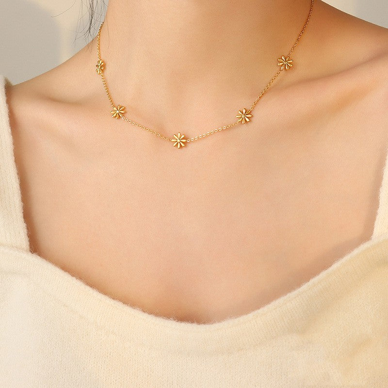 Gold Chamomile Necklace