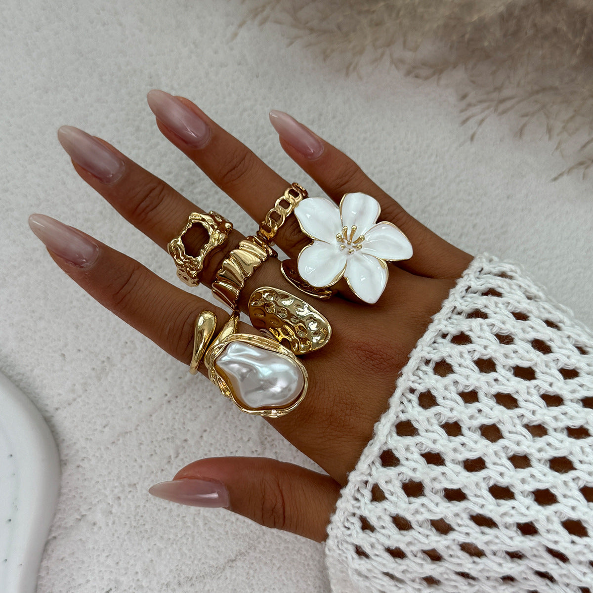Pearl Bloom Ring Set