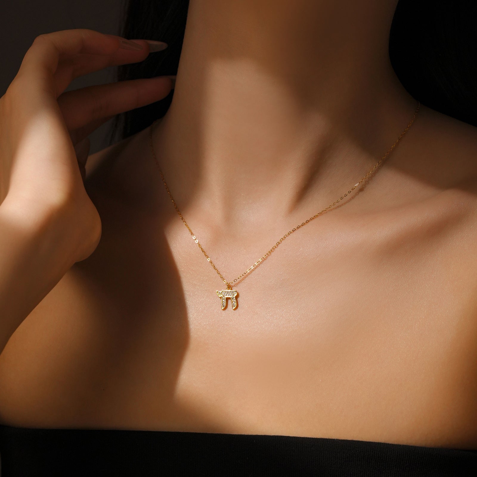 Silver Spark Necklace