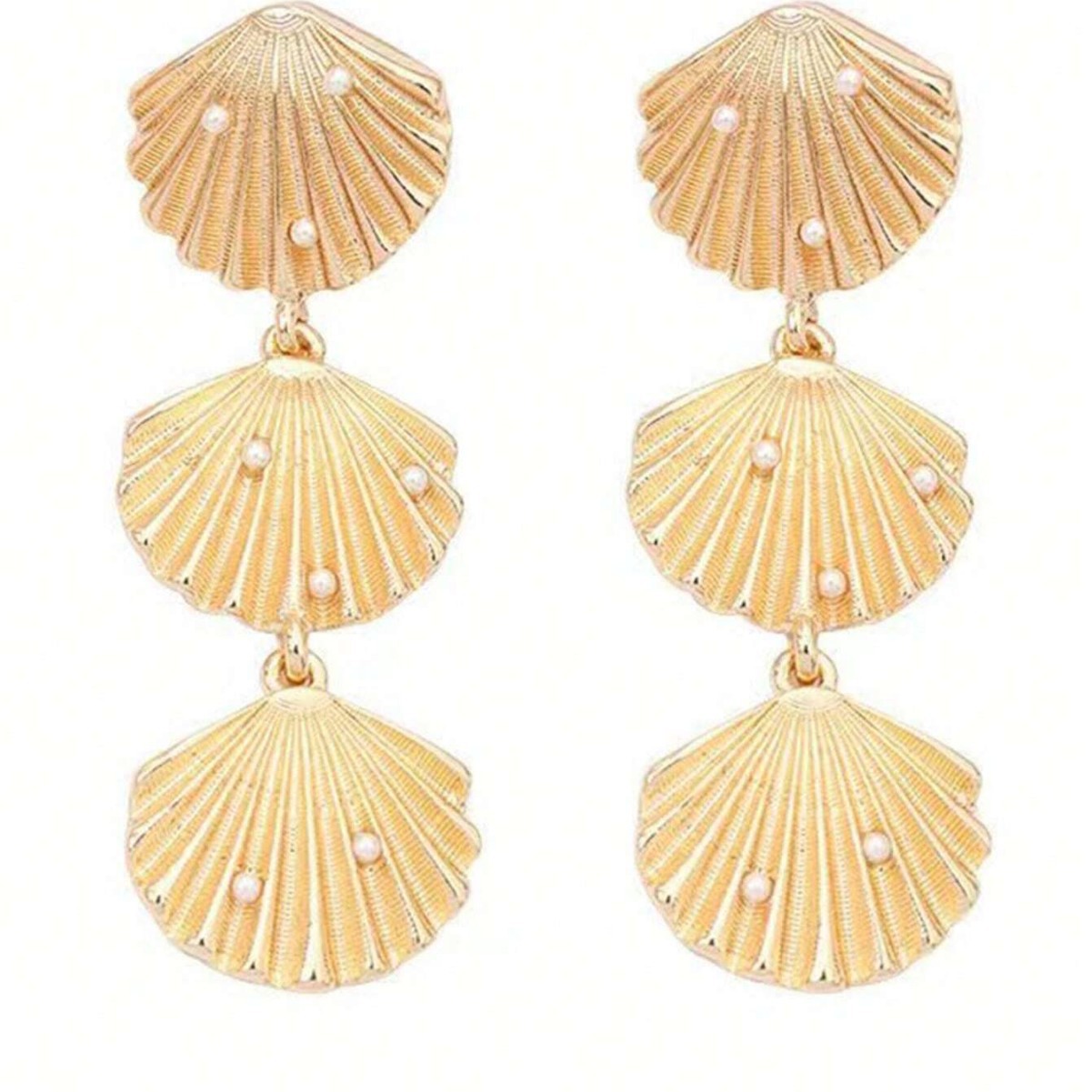 Minimal Shell Earrings